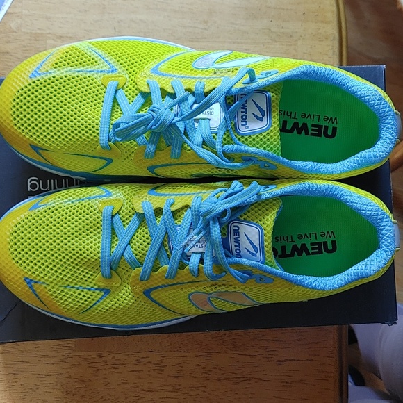 Newton Distance S8 - Picture 2 of 4